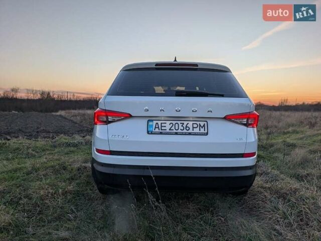 Белый Шкода Kodiaq, объемом двигателя 1.98 л и пробегом 100 тыс. км за 34000 $, фото 30 на Automoto.ua