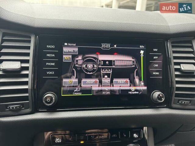 Белый Шкода Kodiaq, объемом двигателя 1.98 л и пробегом 70 тыс. км за 33900 $, фото 61 на Automoto.ua