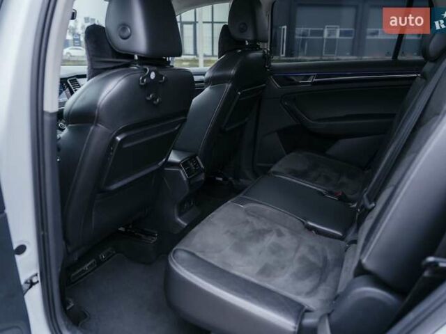 Білий Шкода Kodiaq, об'ємом двигуна 1.98 л та пробігом 100 тис. км за 34000 $, фото 24 на Automoto.ua