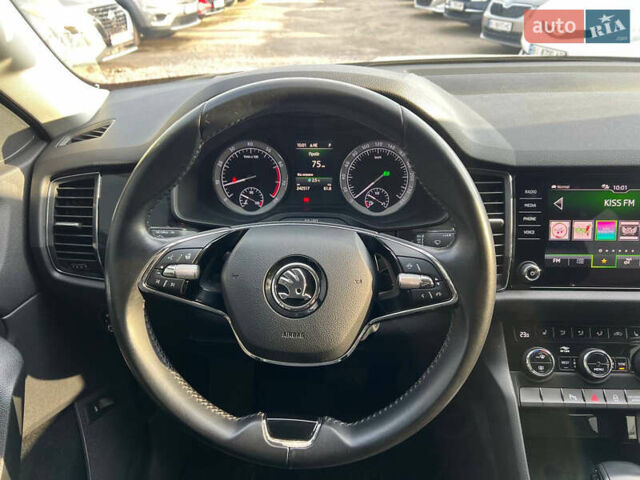 Білий Шкода Kodiaq, об'ємом двигуна 2 л та пробігом 242 тис. км за 23500 $, фото 10 на Automoto.ua