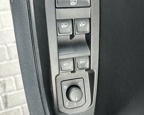 Белый Шкода Kodiaq, объемом двигателя 1.98 л и пробегом 57 тыс. км за 29500 $, фото 42 на Automoto.ua