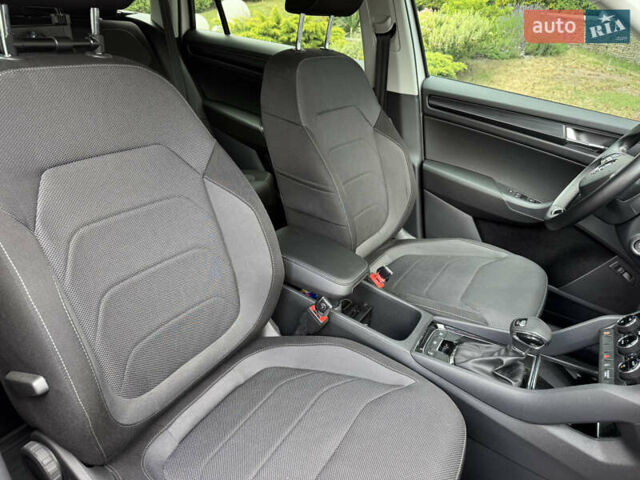 Белый Шкода Kodiaq, объемом двигателя 2 л и пробегом 94 тыс. км за 33900 $, фото 29 на Automoto.ua