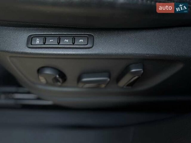 Белый Шкода Kodiaq, объемом двигателя 1.97 л и пробегом 98 тыс. км за 37500 $, фото 16 на Automoto.ua