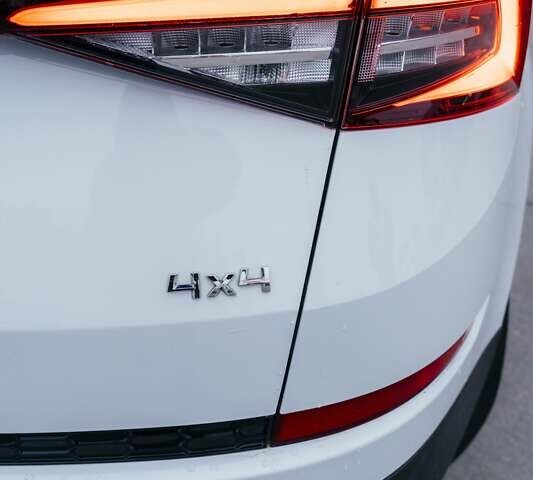 Білий Шкода Kodiaq, об'ємом двигуна 1.98 л та пробігом 100 тис. км за 34000 $, фото 53 на Automoto.ua