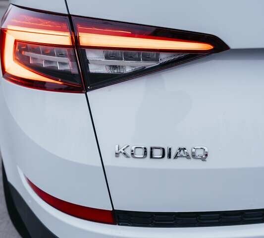 Білий Шкода Kodiaq, об'ємом двигуна 1.98 л та пробігом 100 тис. км за 34000 $, фото 12 на Automoto.ua