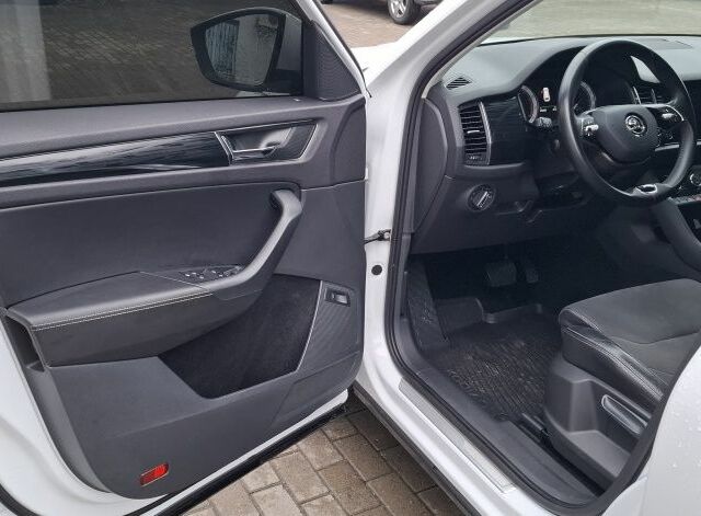 Білий Шкода Kodiaq, об'ємом двигуна 2 л та пробігом 242 тис. км за 22000 $, фото 13 на Automoto.ua