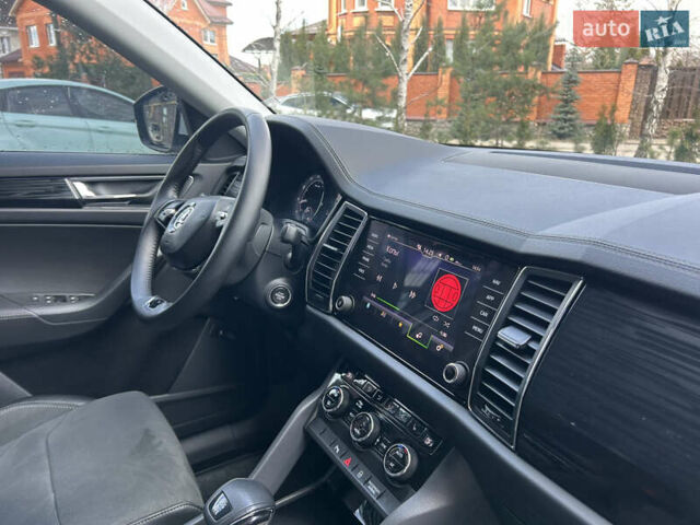 Білий Шкода Kodiaq, об'ємом двигуна 1.98 л та пробігом 57 тис. км за 29500 $, фото 38 на Automoto.ua