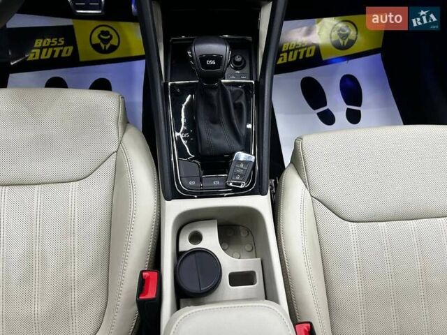 Шкода Kodiaq 2021 у Чернівцях на Automoto.ua Білий Шкода Kodiaq, об'ємом двигуна 1.97 л та пробігом 185 тис. км за 38000 $, фото 28 на Automoto.ua