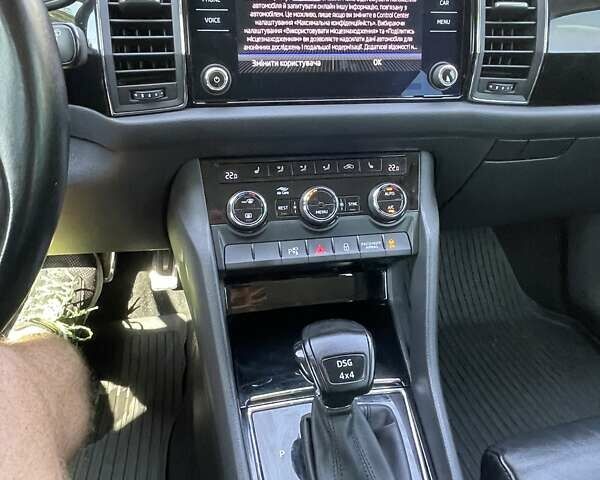 Белый Шкода Kodiaq, объемом двигателя 1.98 л и пробегом 106 тыс. км за 33500 $, фото 41 на Automoto.ua