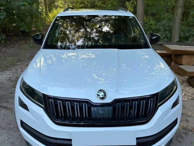 Білий Шкода Kodiaq, об'ємом двигуна 2 л та пробігом 30 тис. км за 7700 $, фото 1 на Automoto.ua