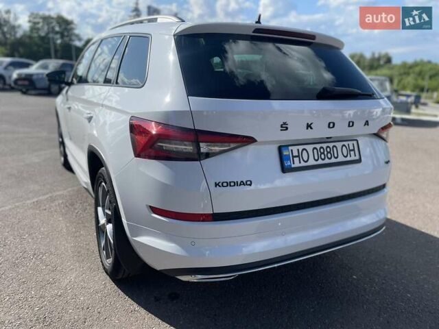 Белый Шкода Kodiaq, объемом двигателя 1.98 л и пробегом 102 тыс. км за 34700 $, фото 16 на Automoto.ua