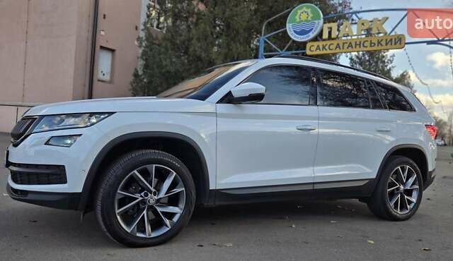 Белый Шкода Kodiaq, объемом двигателя 2 л и пробегом 200 тыс. км за 32000 $, фото 26 на Automoto.ua