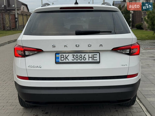 Білий Шкода Kodiaq, об'ємом двигуна 1.98 л та пробігом 192 тис. км за 24900 $, фото 6 на Automoto.ua