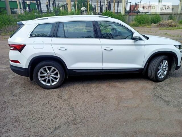 Білий Шкода Kodiaq, об'ємом двигуна 1.98 л та пробігом 10 тис. км за 38000 $, фото 37 на Automoto.ua