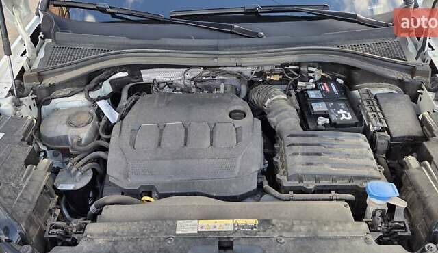 Белый Шкода Kodiaq, объемом двигателя 2 л и пробегом 200 тыс. км за 32000 $, фото 30 на Automoto.ua