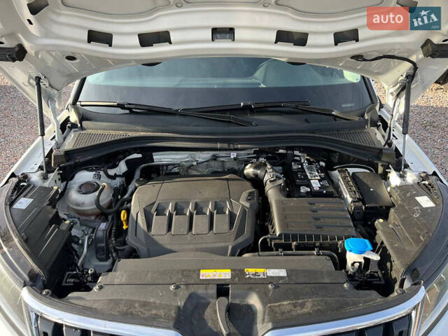 Білий Шкода Kodiaq, об'ємом двигуна 2 л та пробігом 242 тис. км за 23500 $, фото 18 на Automoto.ua