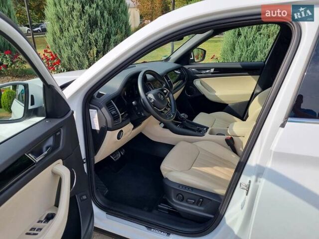 Білий Шкода Kodiaq, об'ємом двигуна 1.97 л та пробігом 185 тис. км за 37500 $, фото 11 на Automoto.ua