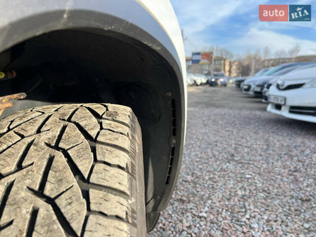 Білий Шкода Kodiaq, об'ємом двигуна 2 л та пробігом 242 тис. км за 23500 $, фото 8 на Automoto.ua