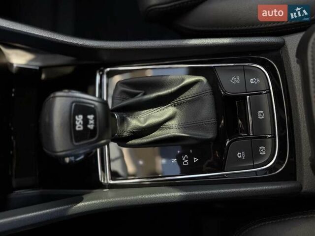 Белый Шкода Kodiaq, объемом двигателя 1.97 л и пробегом 98 тыс. км за 37500 $, фото 17 на Automoto.ua