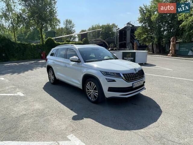 Белый Шкода Kodiaq, объемом двигателя 1.98 л и пробегом 106 тыс. км за 33500 $, фото 3 на Automoto.ua