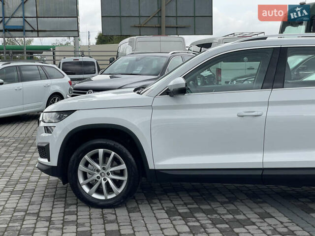 Белый Шкода Kodiaq, объемом двигателя 1.97 л и пробегом 29 тыс. км за 33600 $, фото 12 на Automoto.ua