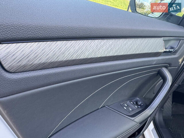 Белый Шкода Kodiaq, объемом двигателя 2 л и пробегом 45 тыс. км за 40999 $, фото 49 на Automoto.ua