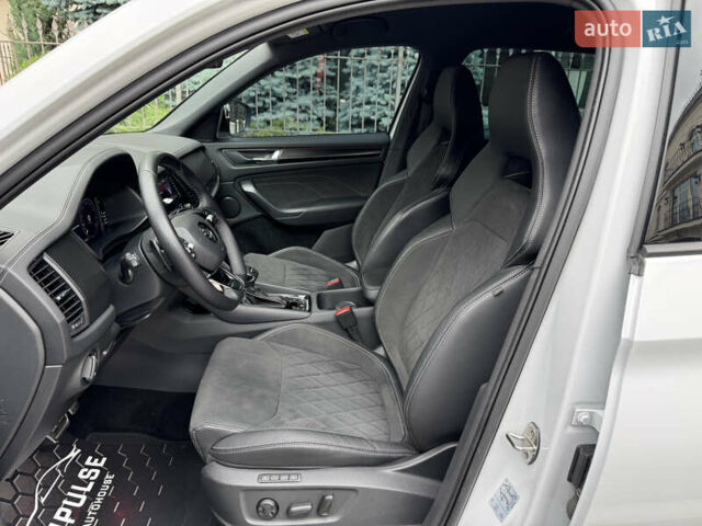 Білий Шкода Kodiaq, об'ємом двигуна 1.97 л та пробігом 74 тис. км за 41900 $, фото 26 на Automoto.ua