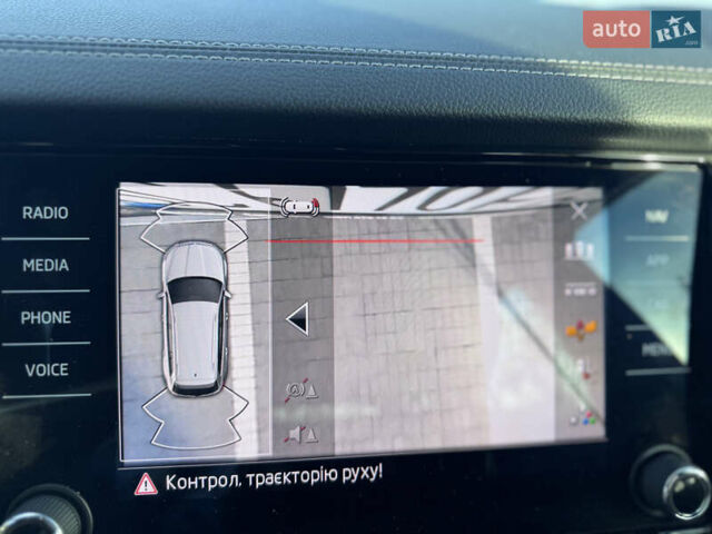 Белый Шкода Kodiaq, объемом двигателя 2 л и пробегом 45 тыс. км за 40999 $, фото 40 на Automoto.ua