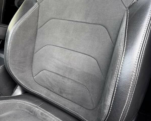 Білий Шкода Kodiaq, об'ємом двигуна 1.98 л та пробігом 52 тис. км за 38500 $, фото 40 на Automoto.ua