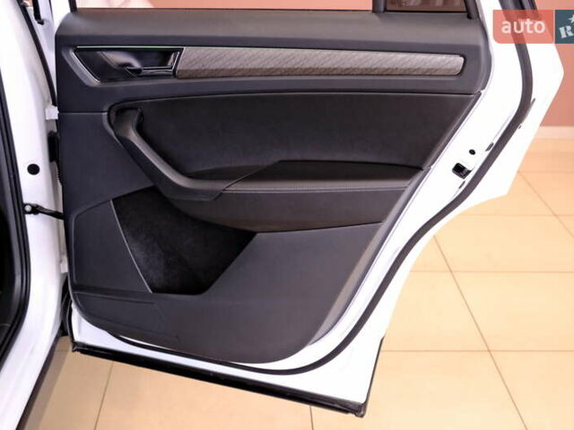 Шкода Kodiaq 2022 у Одесі на Automoto.ua Білий Шкода Kodiaq, об'ємом двигуна 2 л та пробігом 59 тис. км за 29900 $, фото 39 на Automoto.ua