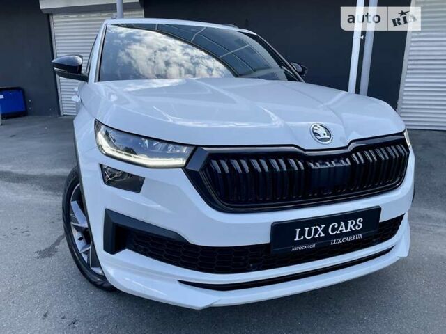 Белый Шкода Kodiaq, объемом двигателя 2 л и пробегом 10 тыс. км за 44500 $, фото 22 на Automoto.ua