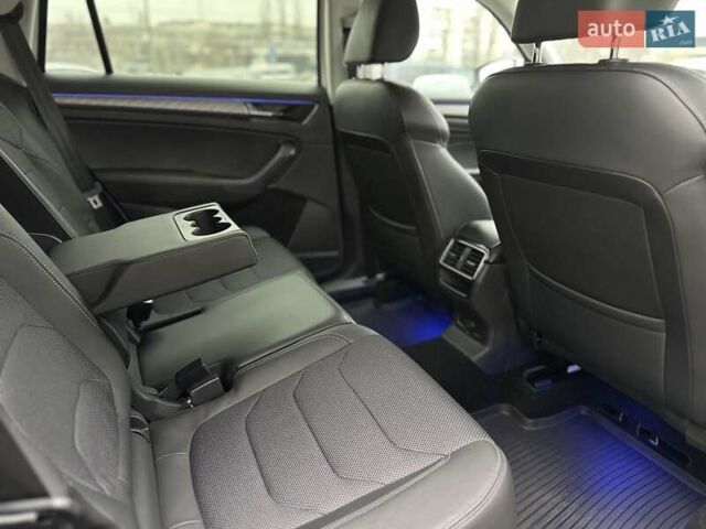 Белый Шкода Kodiaq, объемом двигателя 1.98 л и пробегом 131 тыс. км за 30990 $, фото 9 на Automoto.ua