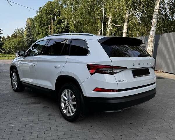 Білий Шкода Kodiaq, об'ємом двигуна 1.98 л та пробігом 52 тис. км за 38500 $, фото 9 на Automoto.ua