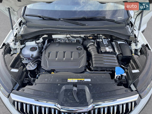Белый Шкода Kodiaq, объемом двигателя 2 л и пробегом 45 тыс. км за 40999 $, фото 56 на Automoto.ua