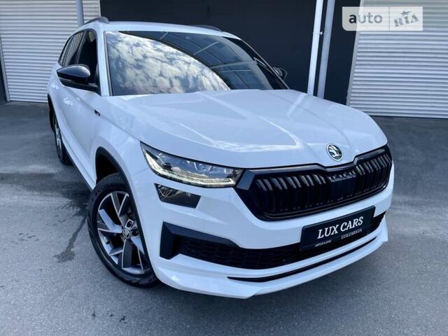 Белый Шкода Kodiaq, объемом двигателя 2 л и пробегом 10 тыс. км за 44500 $, фото 19 на Automoto.ua