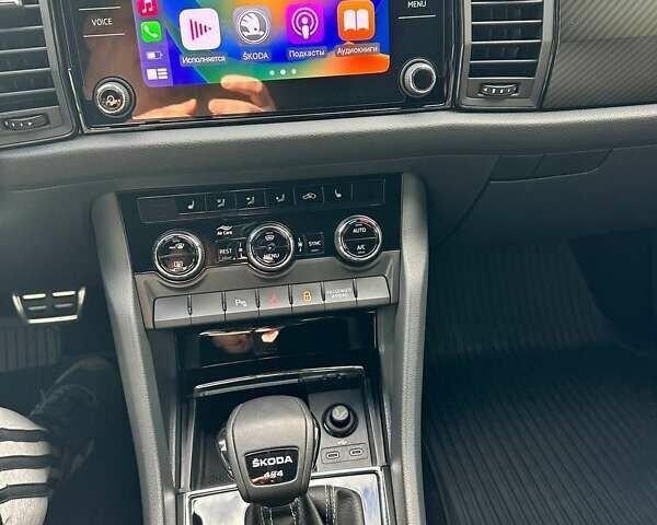 Белый Шкода Kodiaq, объемом двигателя 1.98 л и пробегом 64 тыс. км за 39000 $, фото 18 на Automoto.ua