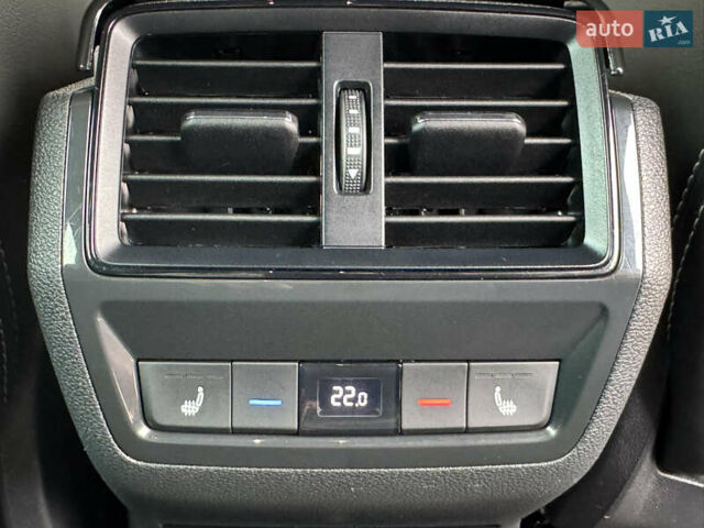 Белый Шкода Kodiaq, объемом двигателя 1.97 л и пробегом 147 тыс. км за 39990 $, фото 35 на Automoto.ua