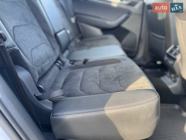Белый Шкода Kodiaq, объемом двигателя 2 л и пробегом 45 тыс. км за 40999 $, фото 25 на Automoto.ua