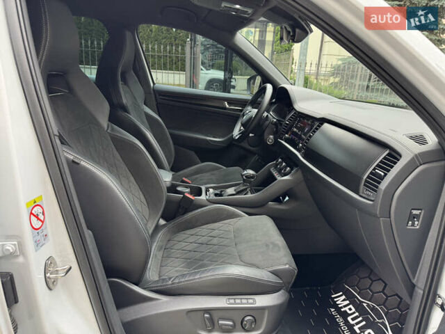 Білий Шкода Kodiaq, об'ємом двигуна 1.97 л та пробігом 74 тис. км за 41900 $, фото 27 на Automoto.ua