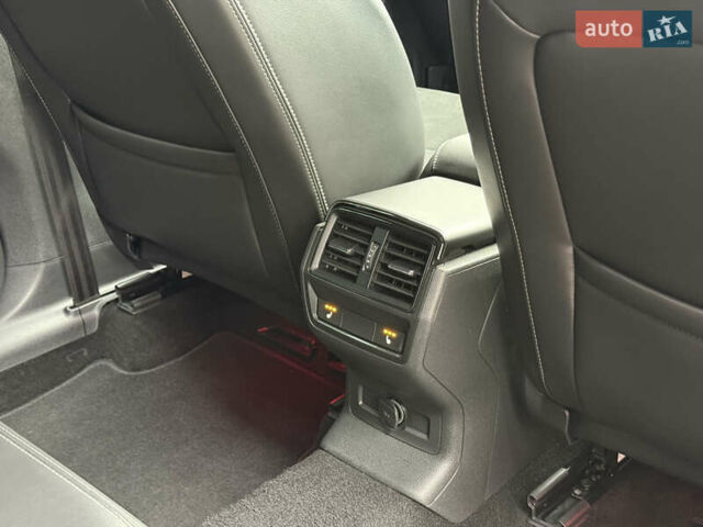 Білий Шкода Kodiaq, об'ємом двигуна 2 л та пробігом 154 тис. км за 37499 $, фото 39 на Automoto.ua