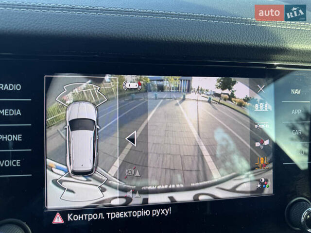 Белый Шкода Kodiaq, объемом двигателя 2 л и пробегом 45 тыс. км за 40999 $, фото 41 на Automoto.ua