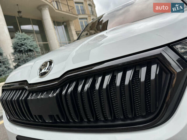 Білий Шкода Kodiaq, об'ємом двигуна 1.97 л та пробігом 74 тис. км за 41900 $, фото 19 на Automoto.ua