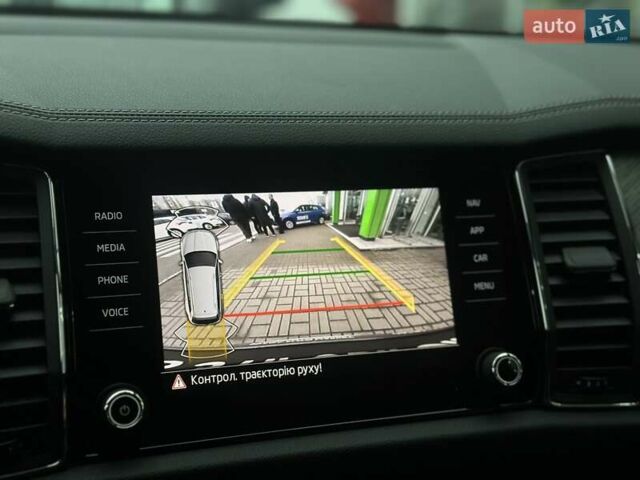 Белый Шкода Kodiaq, объемом двигателя 1.98 л и пробегом 131 тыс. км за 30990 $, фото 34 на Automoto.ua