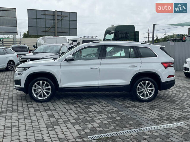 Белый Шкода Kodiaq, объемом двигателя 1.97 л и пробегом 29 тыс. км за 33600 $, фото 10 на Automoto.ua