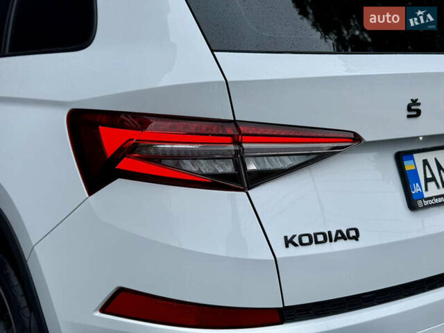 Білий Шкода Kodiaq, об'ємом двигуна 2 л та пробігом 154 тис. км за 37499 $, фото 16 на Automoto.ua