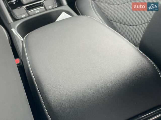 Белый Шкода Kodiaq, объемом двигателя 1.97 л и пробегом 29 тыс. км за 34400 $, фото 36 на Automoto.ua