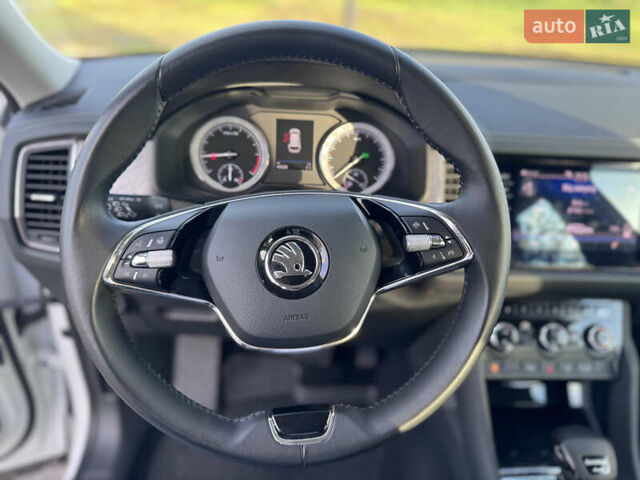 Белый Шкода Kodiaq, объемом двигателя 2 л и пробегом 45 тыс. км за 40999 $, фото 36 на Automoto.ua