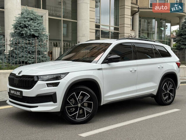 Білий Шкода Kodiaq, об'ємом двигуна 1.97 л та пробігом 74 тис. км за 41900 $, фото 3 на Automoto.ua