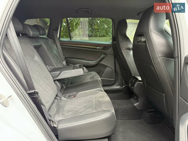 Білий Шкода Kodiaq, об'ємом двигуна 2 л та пробігом 154 тис. км за 37499 $, фото 40 на Automoto.ua