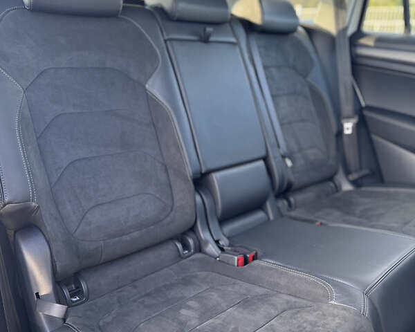 Белый Шкода Kodiaq, объемом двигателя 2 л и пробегом 45 тыс. км за 40999 $, фото 26 на Automoto.ua